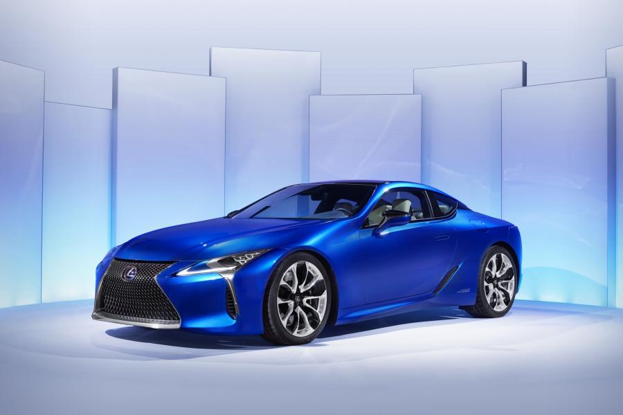  Lexus LC500h 2016 года  (EU) (фото 46 из 79)